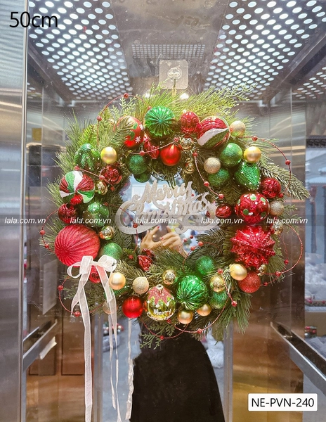 Vòng nguyệt quế Noel 50cm treo cửa tặng đèn led trang trí giáng sinh mẫu 240
