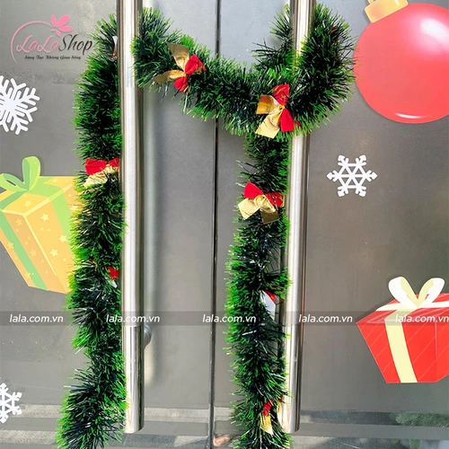 Dây Chồn Xanh 2m Kèm Nơ Đỏ Vàng Trang Trí Noel