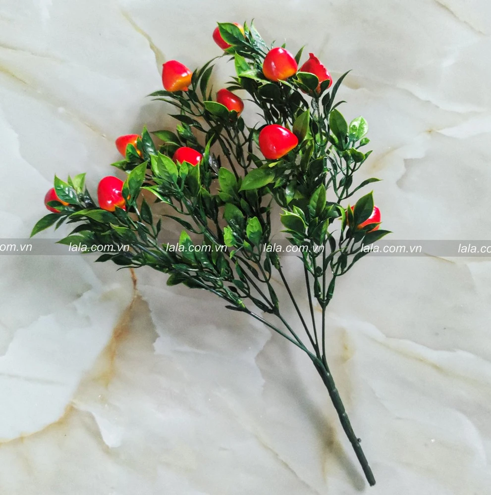 Cành tài lộc đỏ có lá phụ kiện trang trí tiểu cảnh tết mẫu 1372