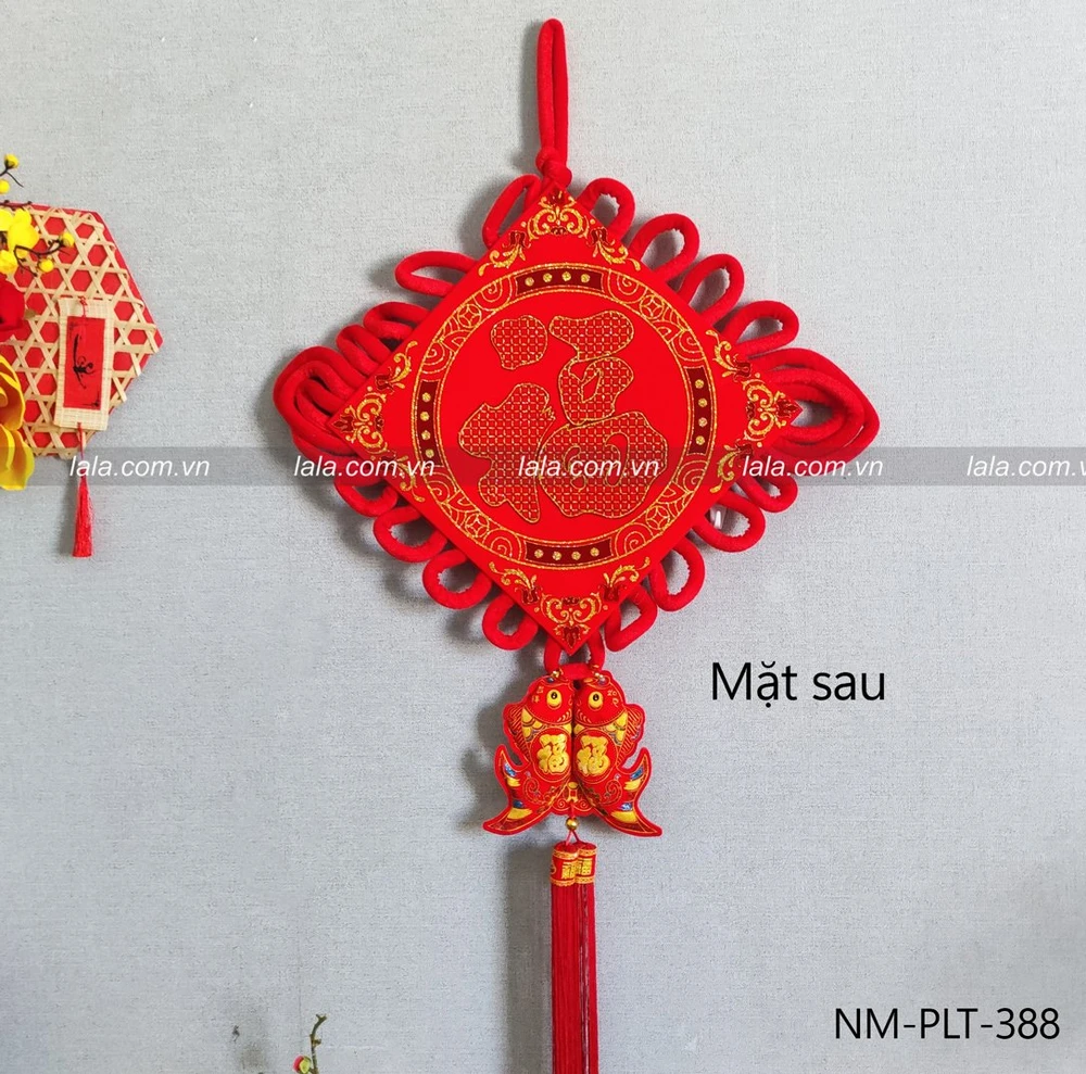 Liễn nhung đỏ cá chép vàng 30cm chữ phúc vàng trang trí tết mẫu 388