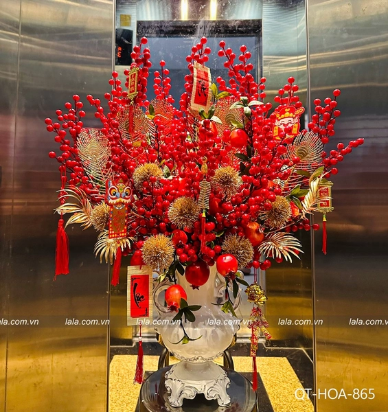 Chậu hoa đào đông đỏ để bàn trang trí tết đón vận tài lộc năm mới mẫu 865