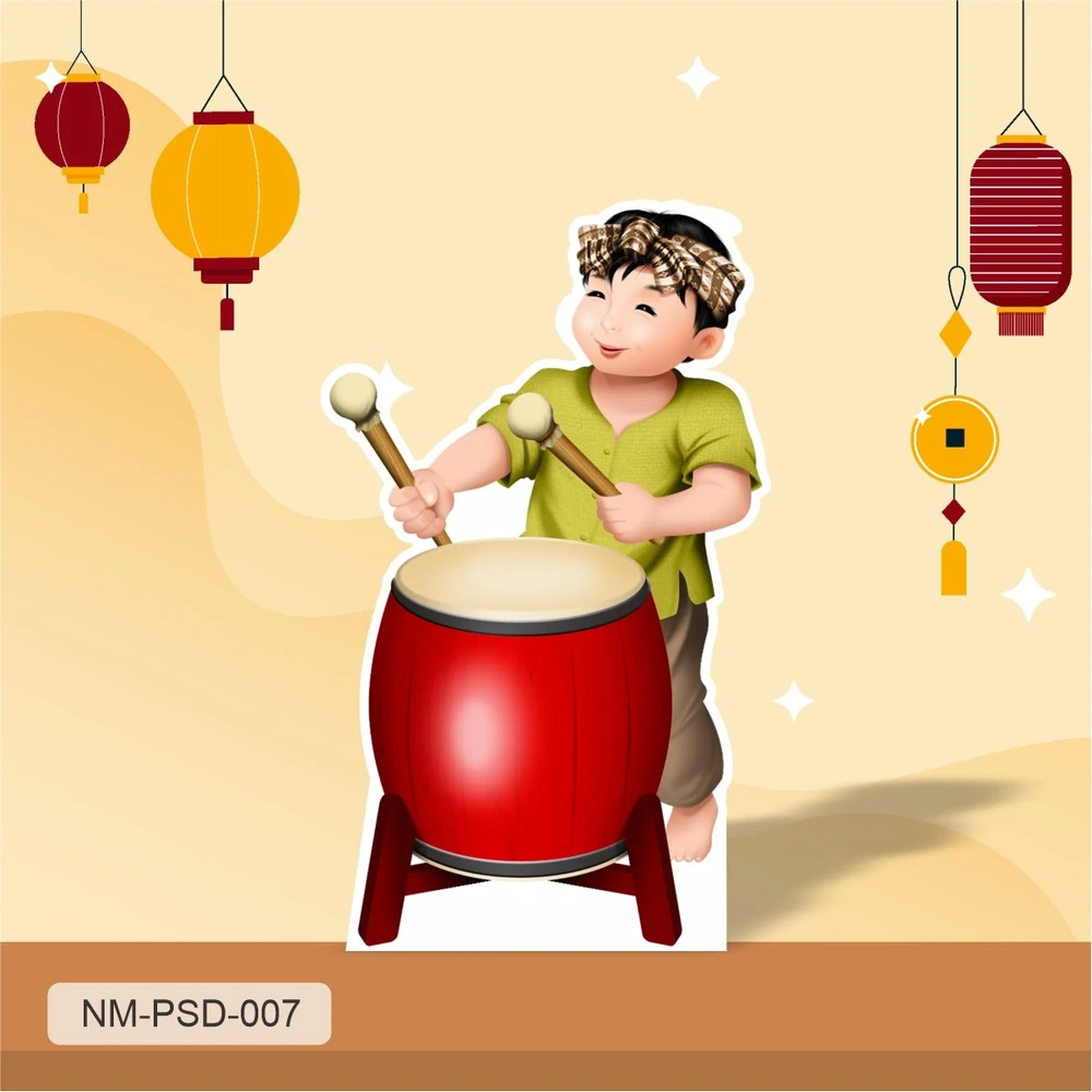 Standee Trang Trí Tết Bé Đánh Trống Chúc Tết