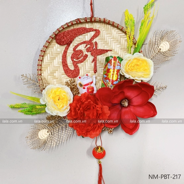 Mẹt tre trang trí tết bánh tét hoa mộc lan mẫu 217