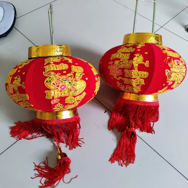 Cặp lồng đèn câu chúc năm mới trang trí tết