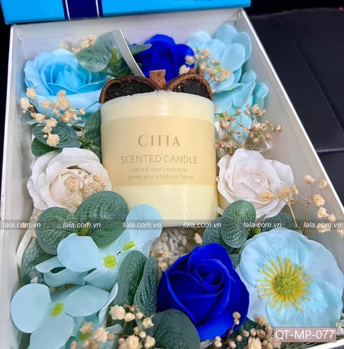Hộp quà tặng nến thơm hoa sáp kèm phụ kiện mẫu chữ nhật 077