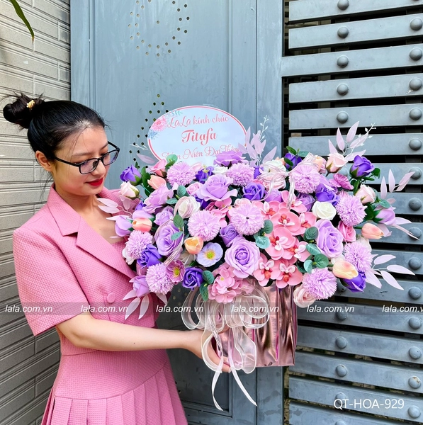 Lẵng hoa sáp thơm để bàn tân niên đại thắng mẫu 929