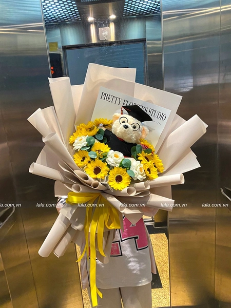 Bó hoa hướng dương kèm gấu tốt nghiệp giấy Xốp Gấm Hàn Quốc Không Nhăn