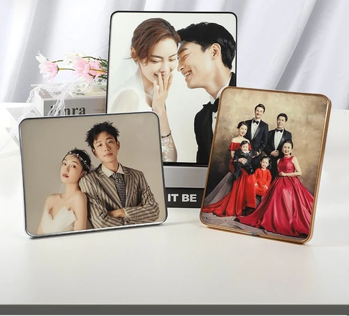 Tranh để bàn thiết kế theo yêu cầu mẫu 1