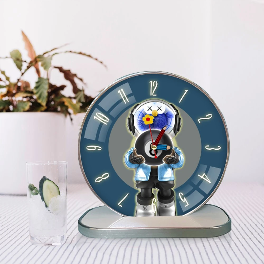 Tranh Đồng Hồ Để Bàn Gấu Kaws Và Bóng Tròn Nghệ Thuật