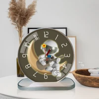 Tranh Đồng Hồ Để Bàn Phi Hành Gia Và Ánh Trăng Vàng Nghệ Thuật