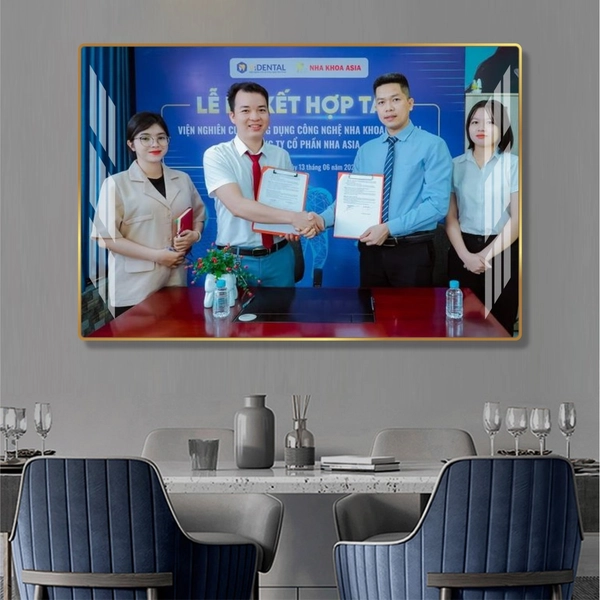 Tranh treo tường thiết kế theo yêu cầu mẫu 21