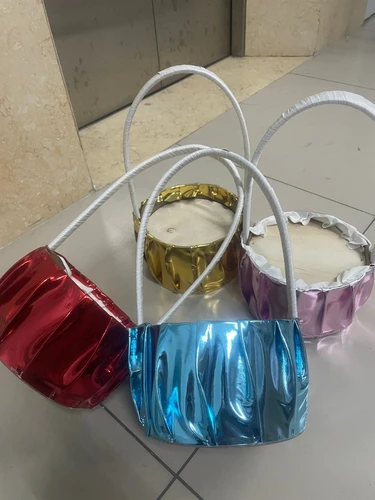 Giỏ cắm hoa trang trí phủ bóng nhiều màu