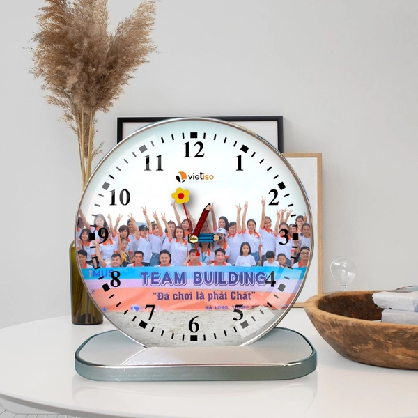 Tranh Đồng Hồ Để Bàn Thiết Kế Theo Yêu Cầu Quà Tặng Doanh Nghiệp Ý Nghĩa