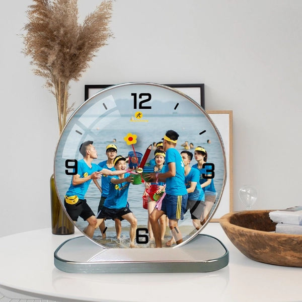 Tranh Đồng Hồ Để Bàn Thiết Kế Theo Yêu Cầu Quà Tặng Doanh Nghiệp Ý Nghĩa