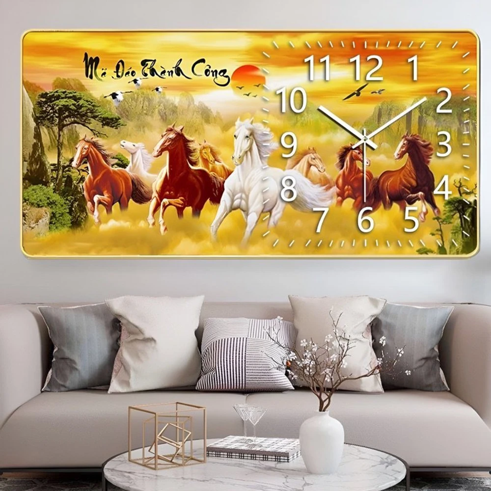 Tranh Đồng Hồ Treo Tường UV Pha Lê Bóng Mã Đáo Thành Công