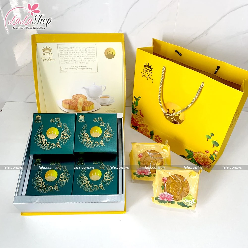 Bánh Trung Thu Kinh Đô Trăng Vàng Hồng Ngọc An Nhiên 4 Bánh Thượng Hạng (HNXD)