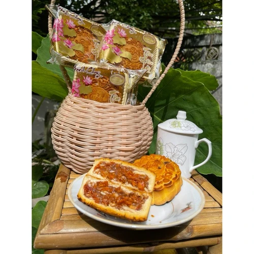 Bánh trung thu vị thập cẩm chay 0 trứng 200G Tân Dân Lợi