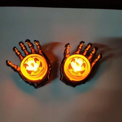 Phụ Kiện Trang Trí Halloween Bàn Tay Quỷ Để Bàn Có Đèn Led