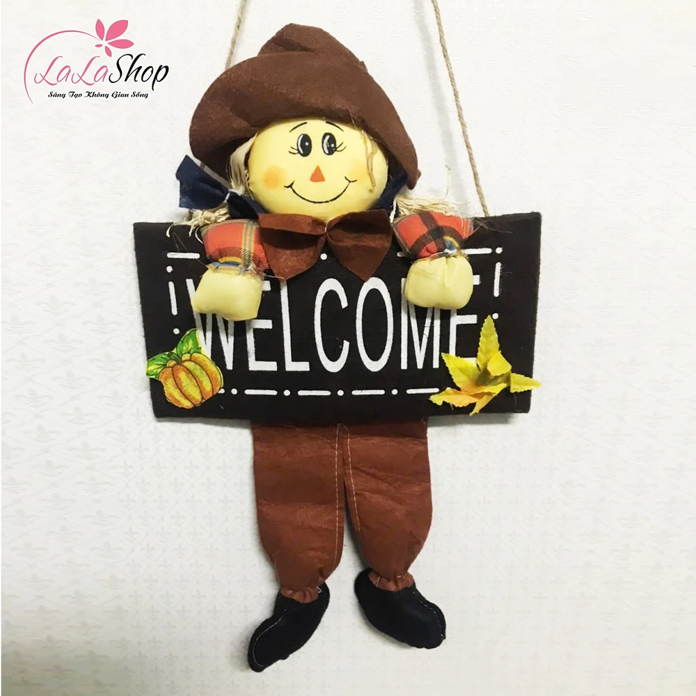 Bảng Treo Welcome Trang Trí Halloween Cô Gái Bù Nhìn