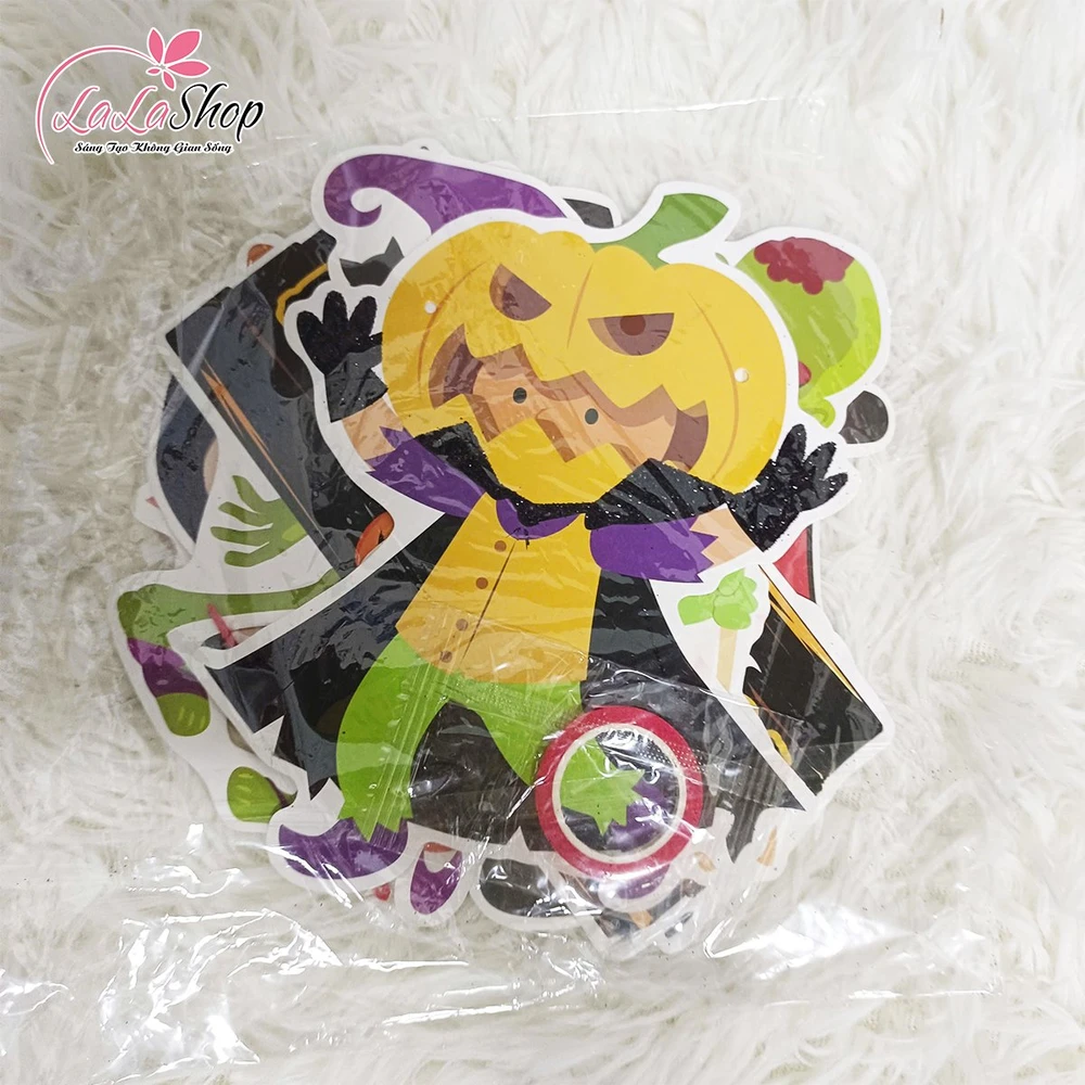 Đồ treo trang trí Halloween Set Dây Treo 7 Hình Bá Tước Dracula Và Xác Sống Vui Nhộn