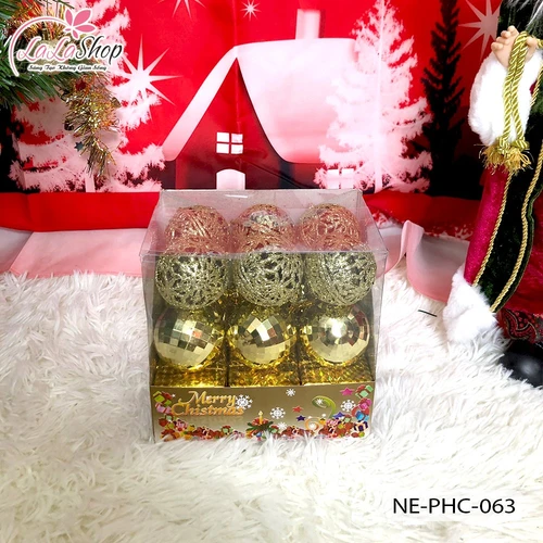 Hộp châu 6cm 12 quả và 6 hộp quà nhiều màu trang trí noel