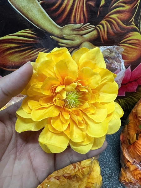 Đầu hoa Cúc Nhị Tròn phụ kiện trang trí hoa