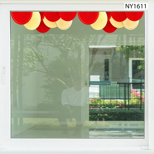 Decal Trang Trí Tết cánh quạt góc chân tường