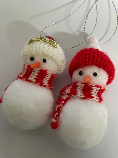 Set 2 Mô hình người tuyết nón len đỏ trang trí noel