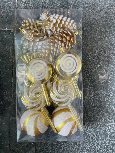 Hộp châu kẹo nhiều họa tiết nhiều màu treo trang trí noel