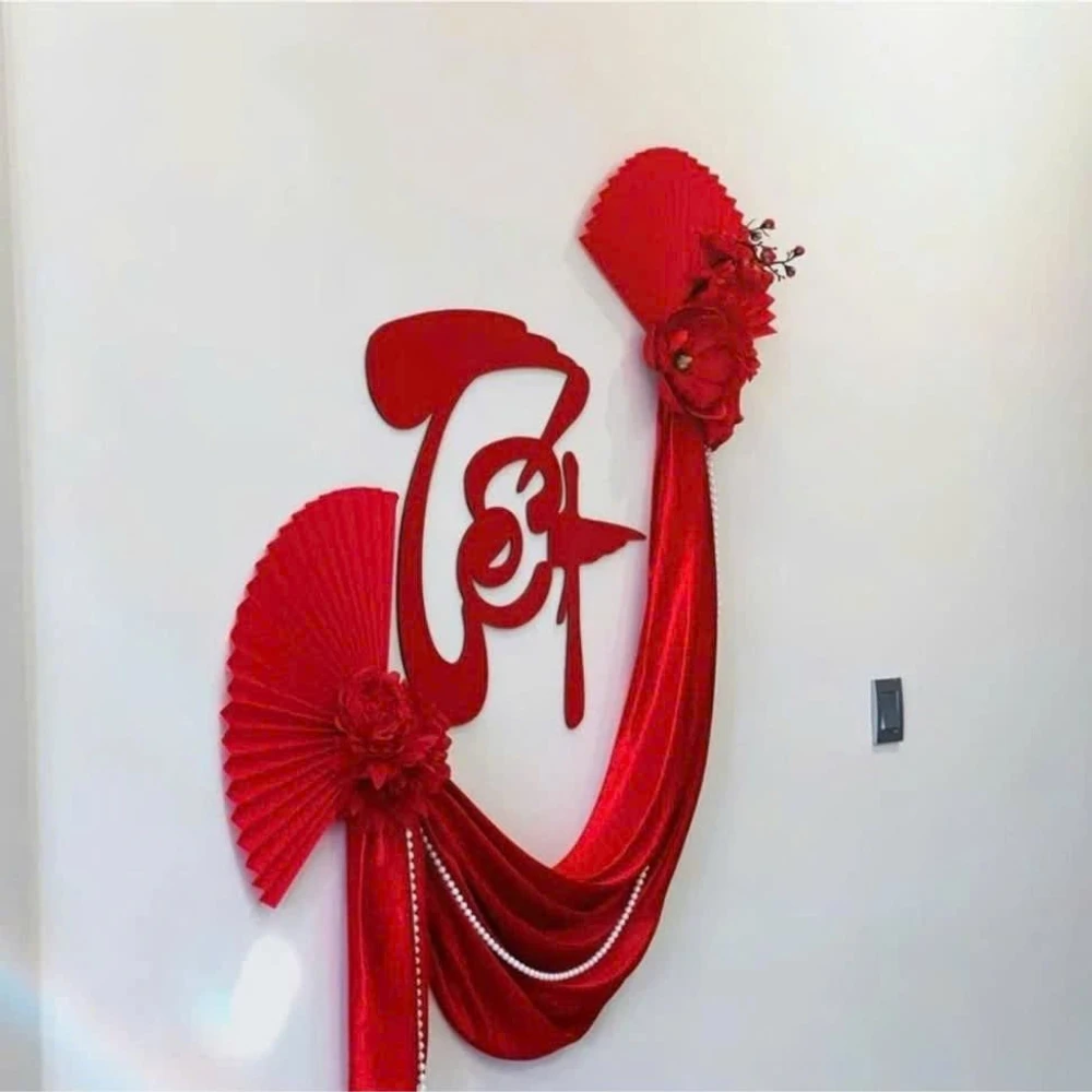 Combo Decor Chữ Tết Và Vải Nhung Đỏ Đính Hoa Mẫu Đơn Trang Trí Tết