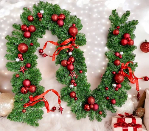 Dây thông Noel trang trí quả châu đỏ và nơ đỏ 2m7