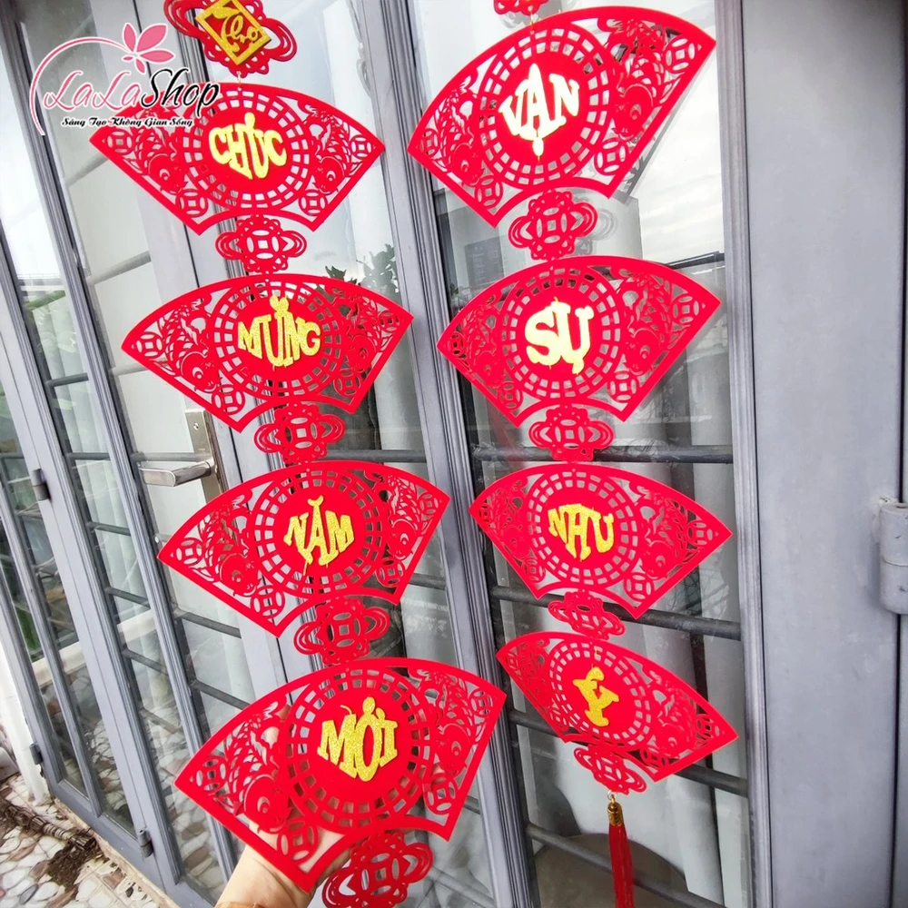 Cặp liễn câu đối quạt đỏ 1m Chúc mừng năm mới - Vạn sự như ý
