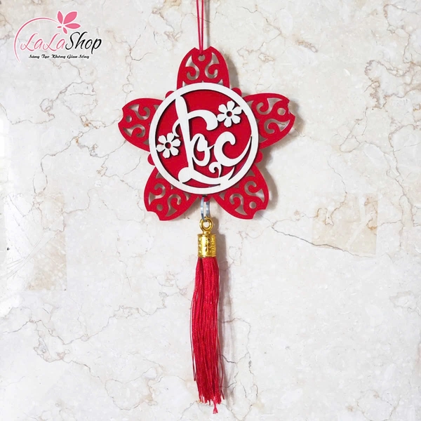 Lộc treo tết bông hoa đỏ chữ thư pháp trang trí tết