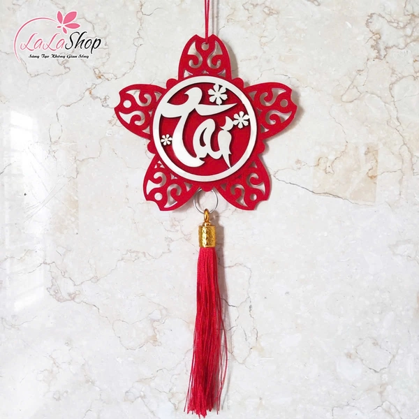 Lộc treo tết bông hoa đỏ chữ thư pháp trang trí tết