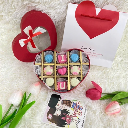Hộp 9 viên socola ngọt ngào i love you