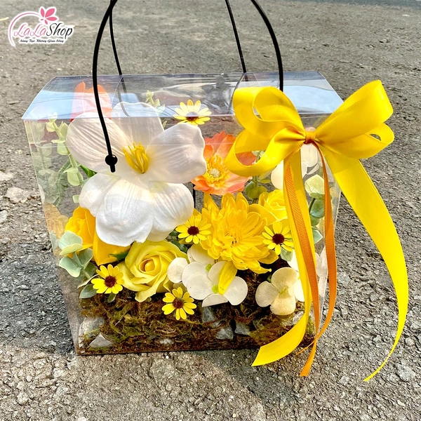 Hộp Mica hoa Tulip mix hoa sáp thơm ngọt ngào