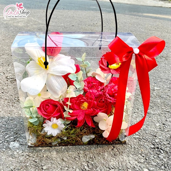 Hộp Mica hoa Tulip mix hoa sáp thơm ngọt ngào