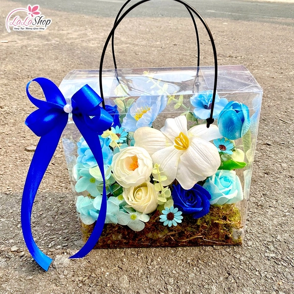 Hộp Mica hoa Tulip mix hoa sáp thơm ngọt ngào