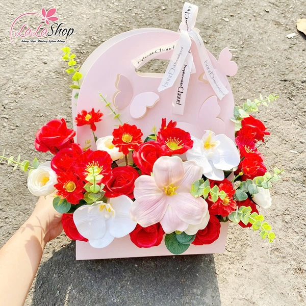 Giỏ bướm hoa sáp thơm mix nhiều loại rực rỡ quà tặng ý nghĩa