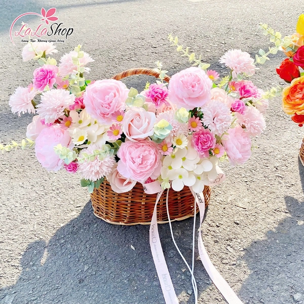 Giỏ hoa Trà Pháp Mix Tú Cầu lung linh sắc màu quà tặng ngọt ngào