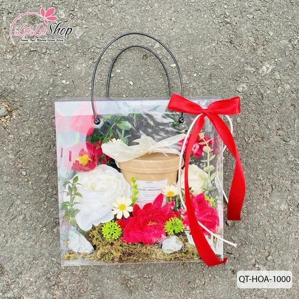 Hộp Mica hoa sáp thơm và nến quà tặng ngọt ngào