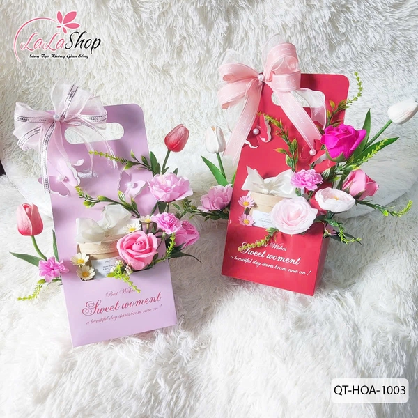 Túi hoa sáp lung linh sắc màu và nến thơm quà tặng kỷ niệm ý nghĩa