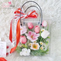 Hộp Mica hoa Tulip ngọt ngào mix hoa sáp thơm quà tặng ý nghĩa