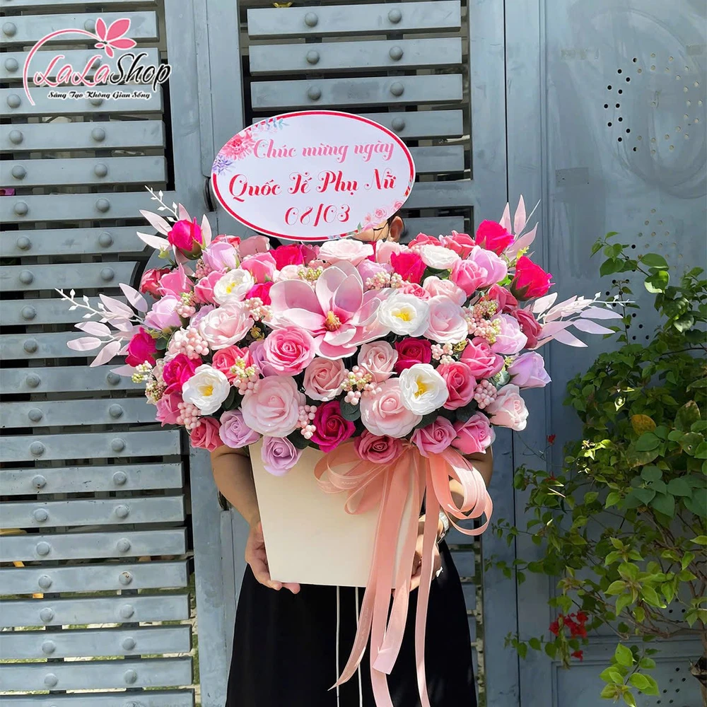 Lẵng hoa sáp để bàn sắc hồng nồng nàng yêu thương chan chứa mê say - Quà tặng ý nghĩa mẫu 833