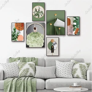Set 6 Tranh Dán Tường Cô Gái Và Hoa Lá Nghệ Thuật Size vừa: gồm 4 tranh 15x20cm và 2 tranh 20x30cm (S)