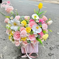 Chậu Hoa Hồng Sáp Thơm Ngọt Ngào Mix Hoa Lan Trắng Món Quà Ý Nghĩa