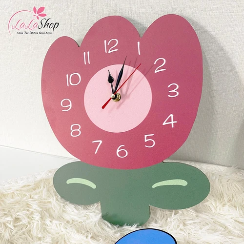 Đồng Hồ Gỗ Treo Tường Hình Hoa Tullip Hồng