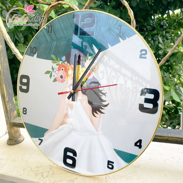 Đồng Hồ Treo Tường Cô Gái Và Hoa Lá TR3211