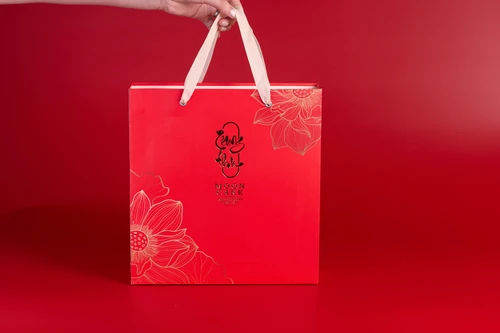 Hộp 4 Bánh Trung Thu Tân Dân Lợi Ngư Hoa Minh Nguyệt