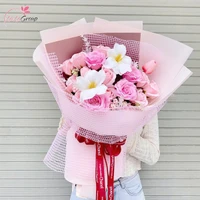 Bó hoa sáp thơm sắc hồng mix hoa tulip dịu dàng quà tăng ngọt ngào